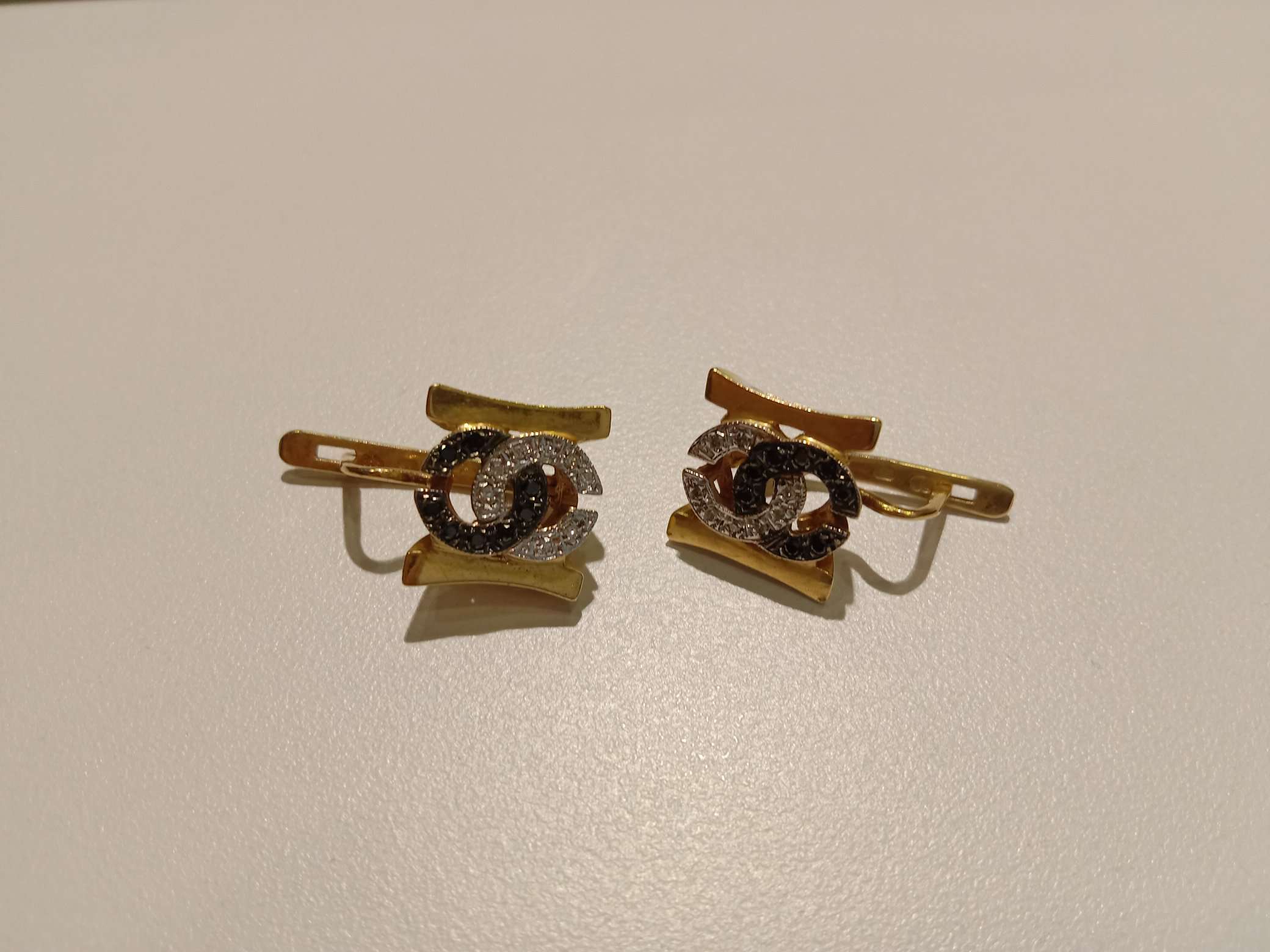 K14 Gold