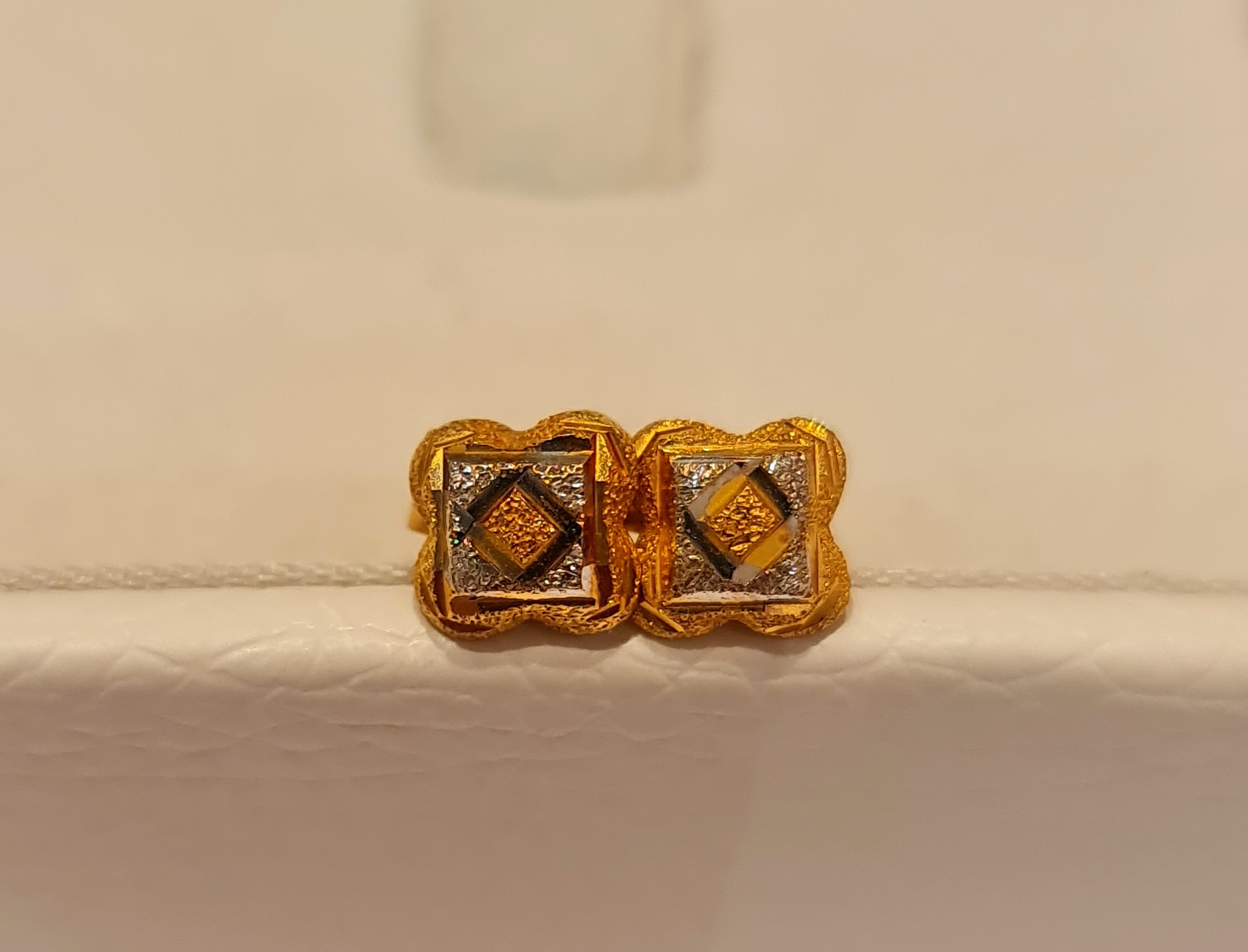 K22 Gold