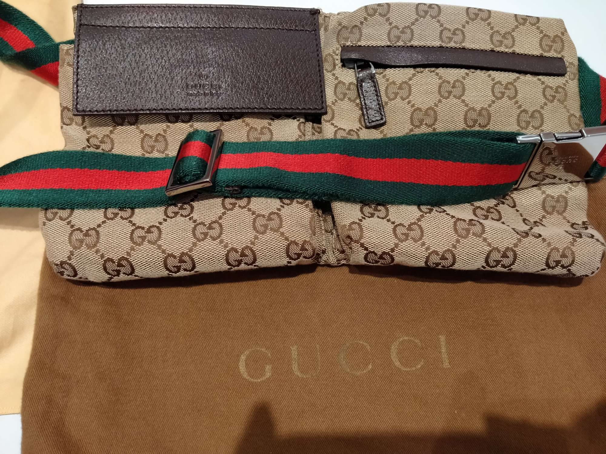 GUCCI