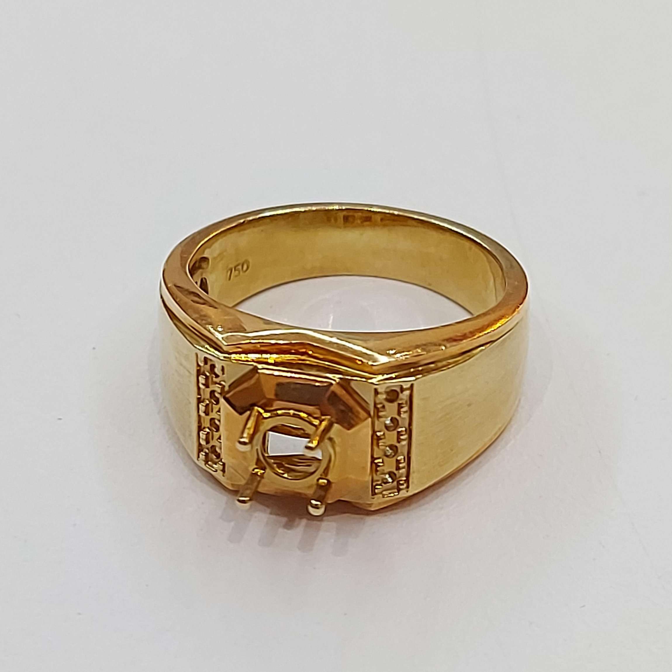 K18 Gold